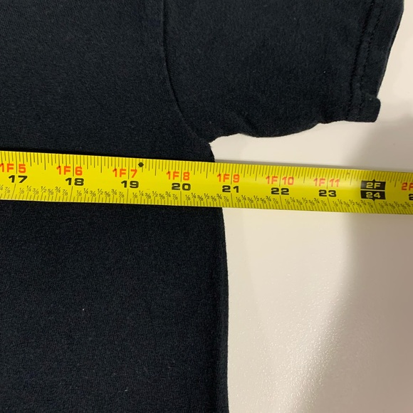 Johnny Cash cropped T-shirt size L. - Picture 6 of 7